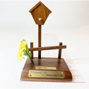 Limited‎ Edition Wood Display Stand ONLY for Hummel Figure DAISIES DON’T TELL